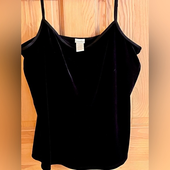 J. Jill Elegant Black Velvet Camisole Top Size Large Length Adjustable Soft Gift - Picture 7 of 13